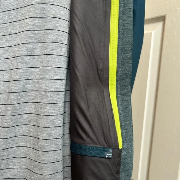 Lululemon!! - Picture 10 of 14